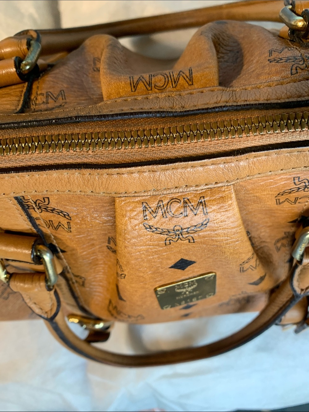 MCM Cognac handbag with lock and key - Picture 10 of 14